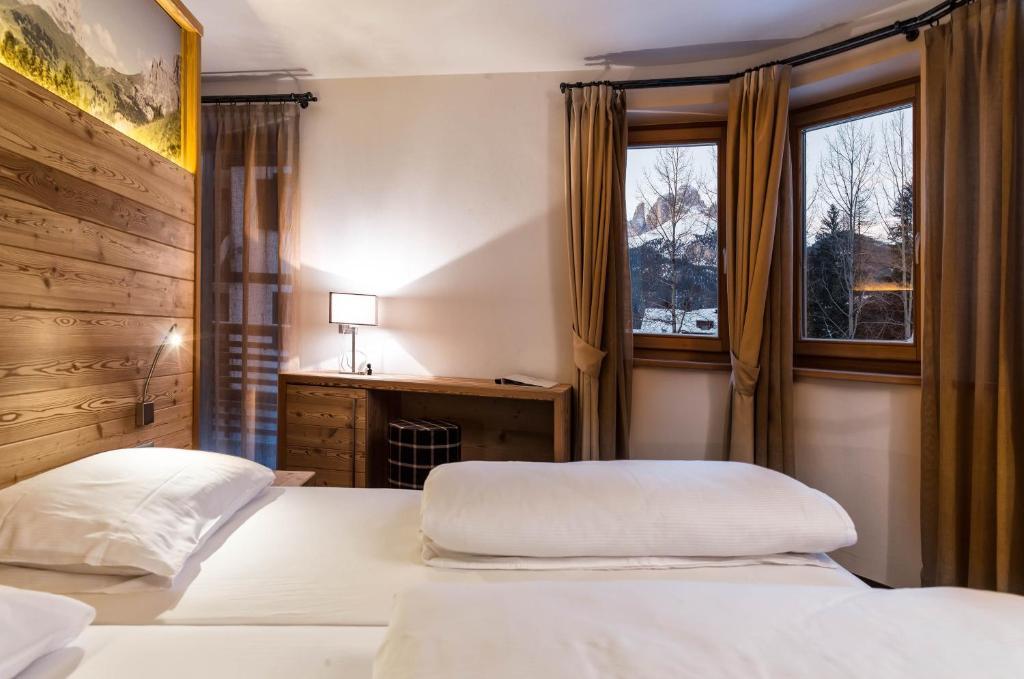 Chalet Vites Mountain Hotel Canazei Room photo