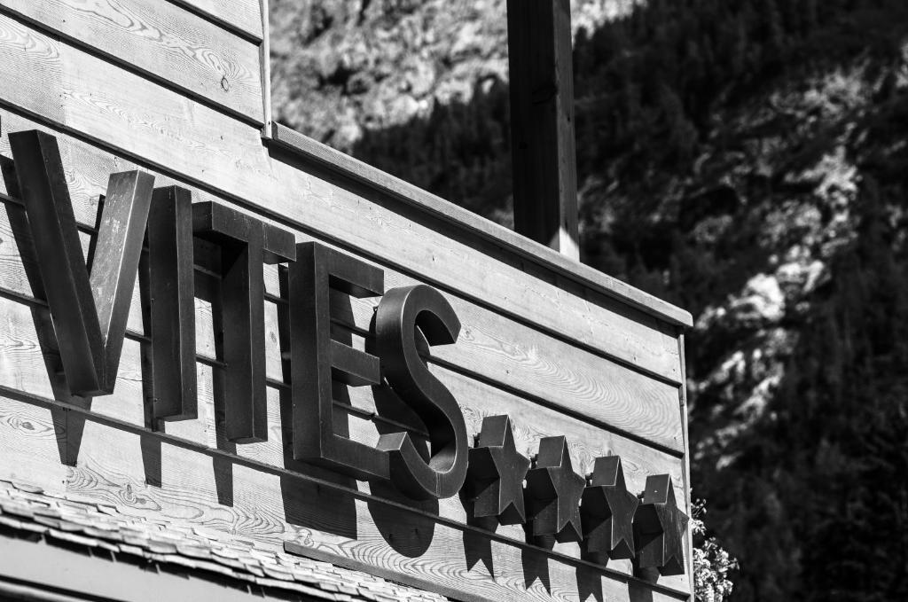 Chalet Vites Mountain Hotel Canazei Exterior photo