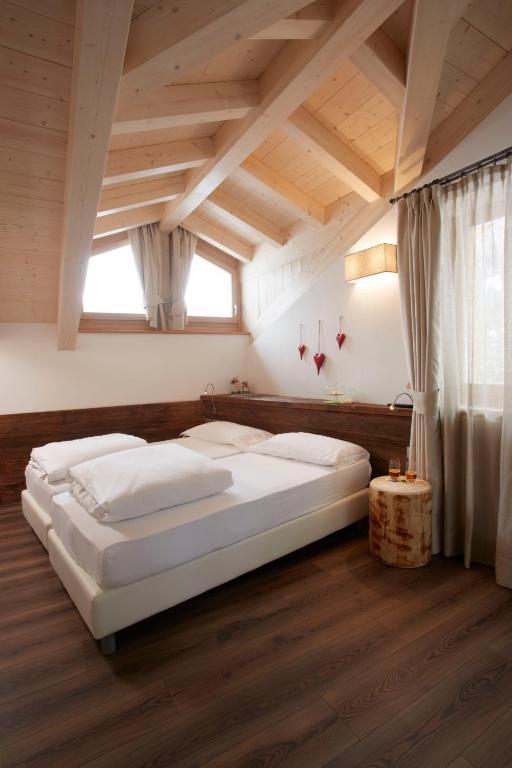 Chalet Vites Mountain Hotel Canazei Room photo